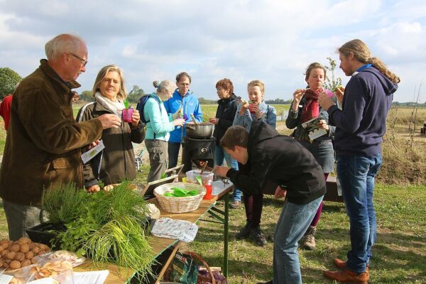 Officiële opening, 2 oktober, kraam met kastanjesoep